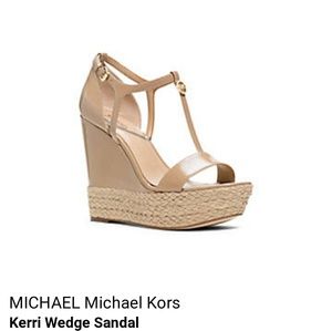 🔥SALE!! Michael Kors Kerri Wedge Sandals